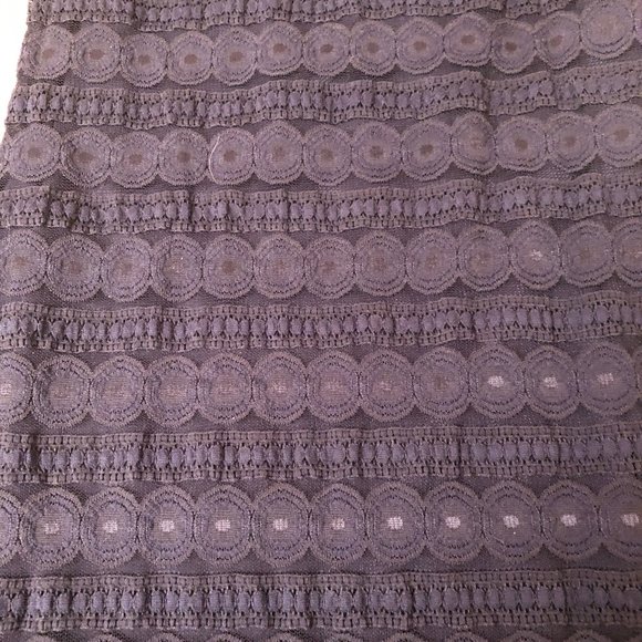 Women lace dress, with lining - Picture 5 of 7